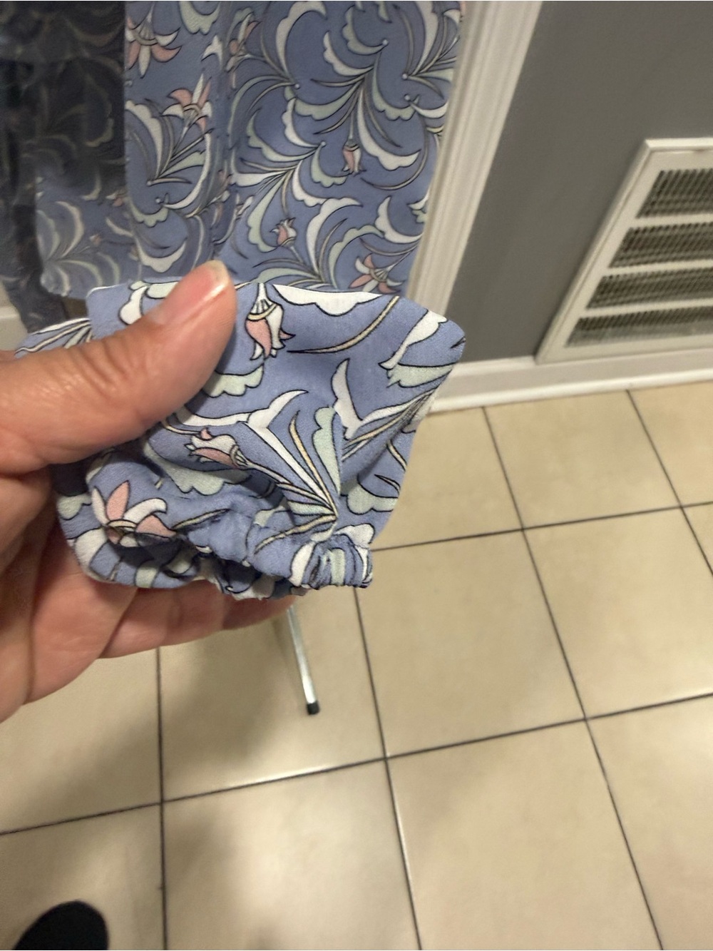 Max Studio Blue Floral Wrap Blouse with Tie Waist - Picture 4 of 6